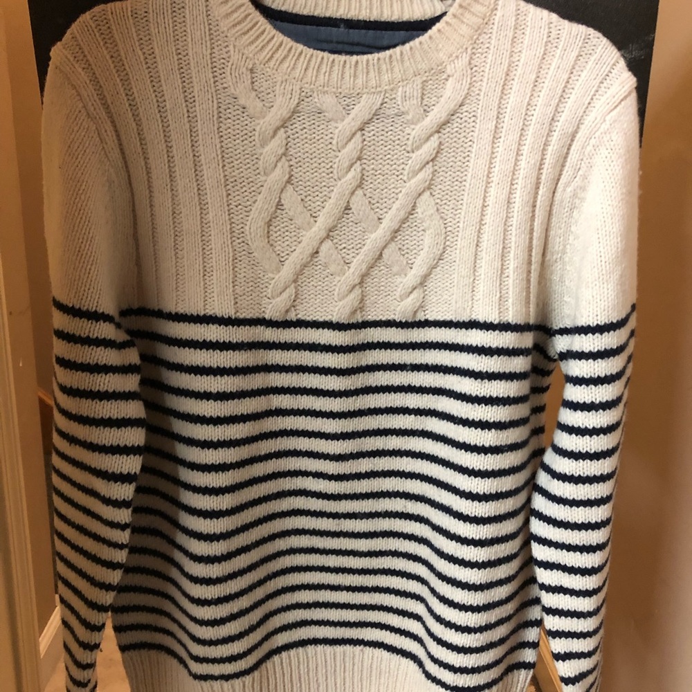 Vintage Tommy Hilfiger sweater
